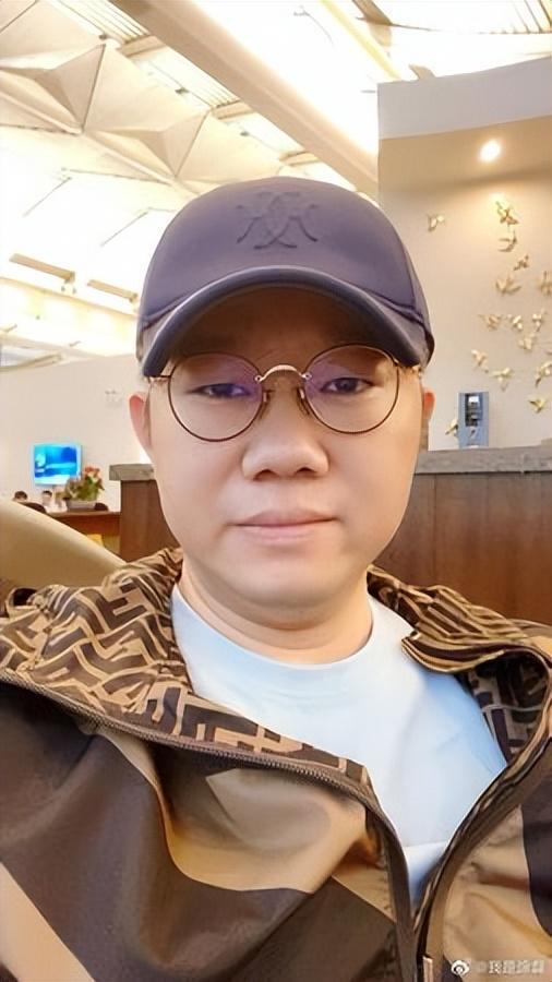 二磊被真实视频爆料,揭秘背后惊人真相 第2张 二磊被真实视频爆料,揭秘背后惊人真相 第2张